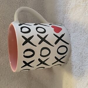 I ❤️ it X and O hugs and kisses coffee mug